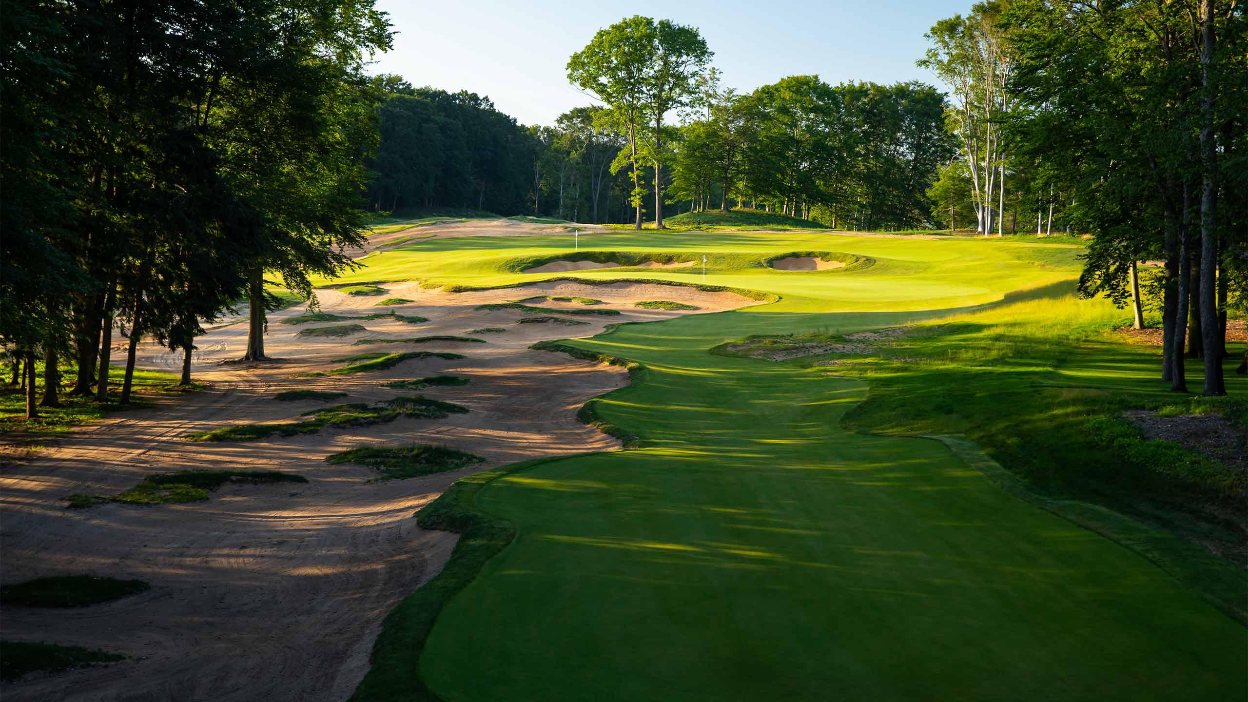 Grand Haven Golf Courses: Find the best golf course for you!