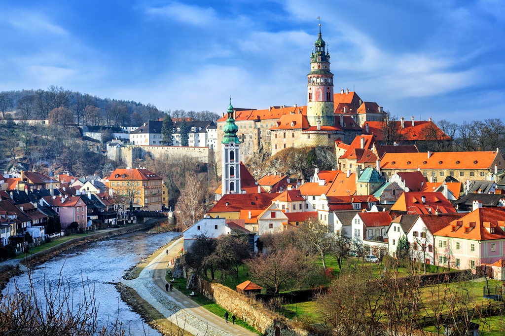 Lesser Town Prague travel tips: Plan your visit now!