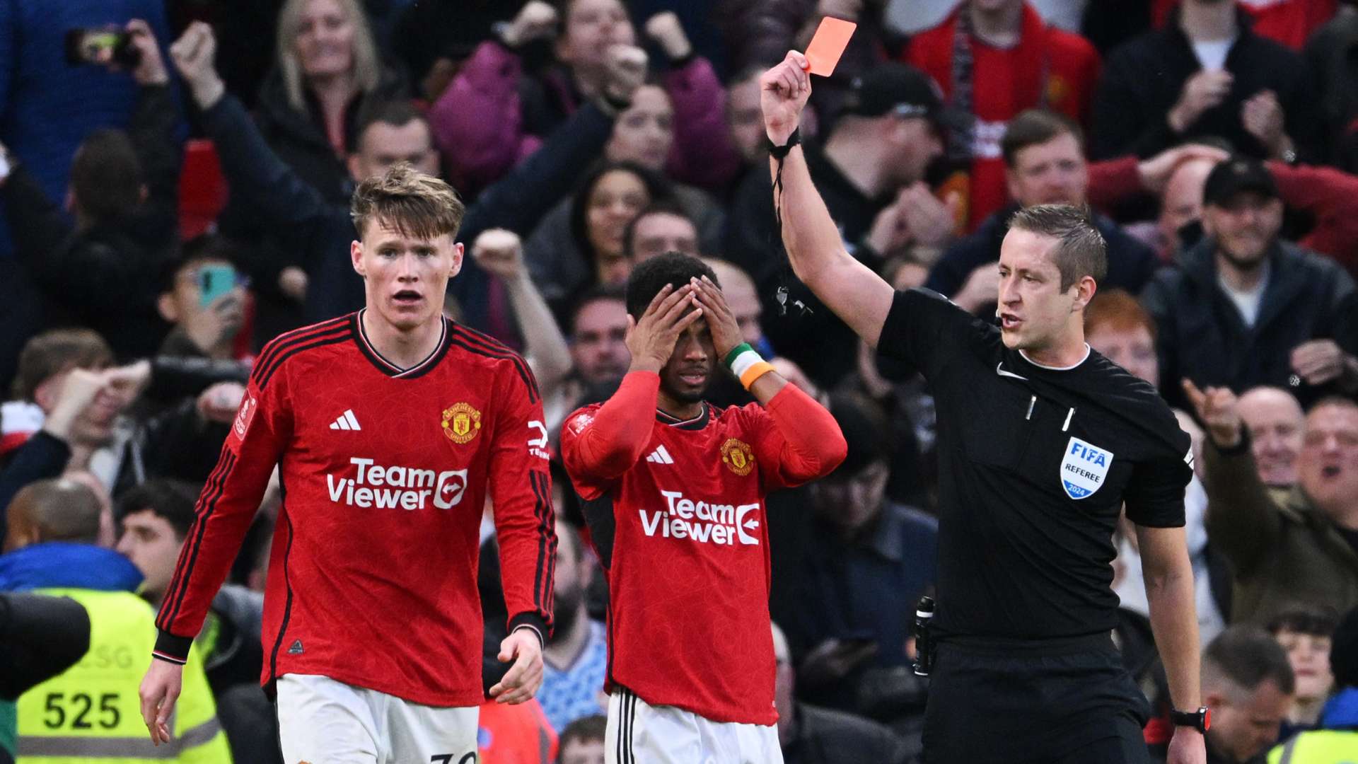 Amad Diallo Red Card: What Happened and Why?