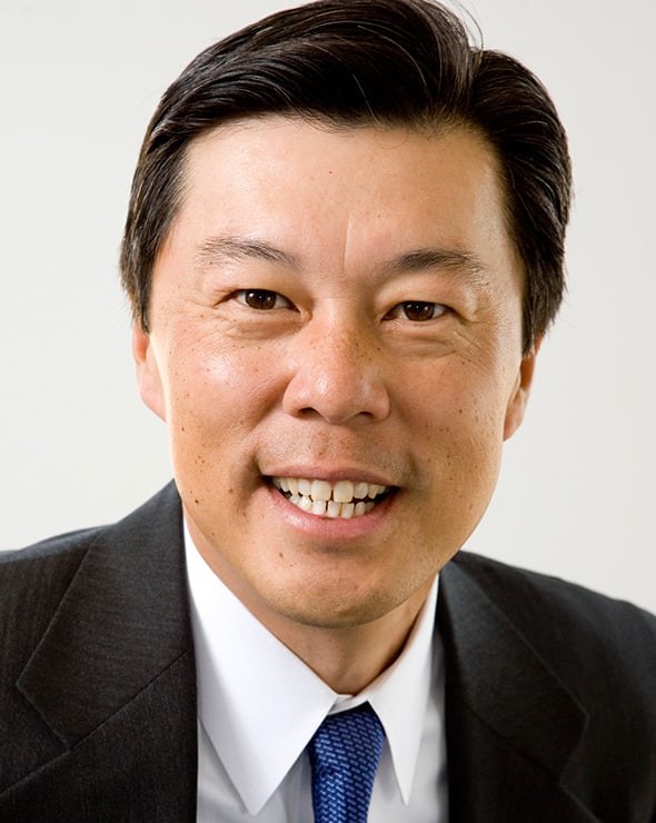 Who is Don Yee really? Get the inside scoop on this influential NFL sports agents career.