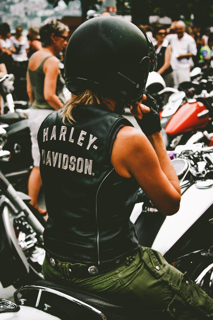 Are you curious about famous biker babes? Learn about the coolest women riders in history.