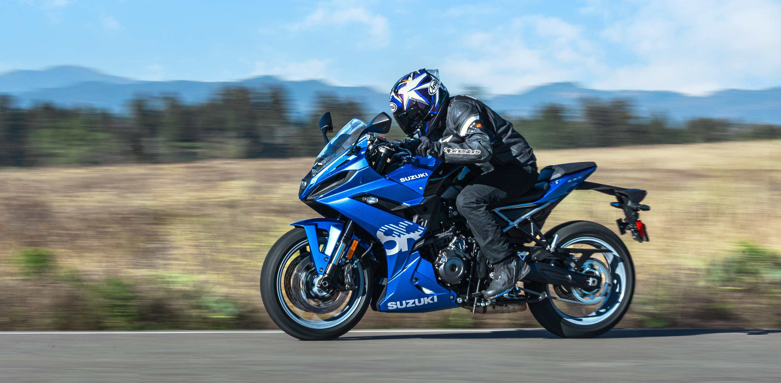 Need the 2024 suzuki gsx-8r specs breakdown? Get the full technical details and key numbers right here.