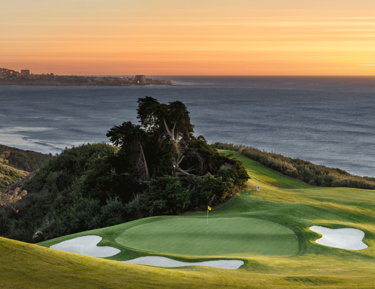 Looking for tips for the Torrey Pines South Course? Our best advice to conquer this famous PGA Tour venue.