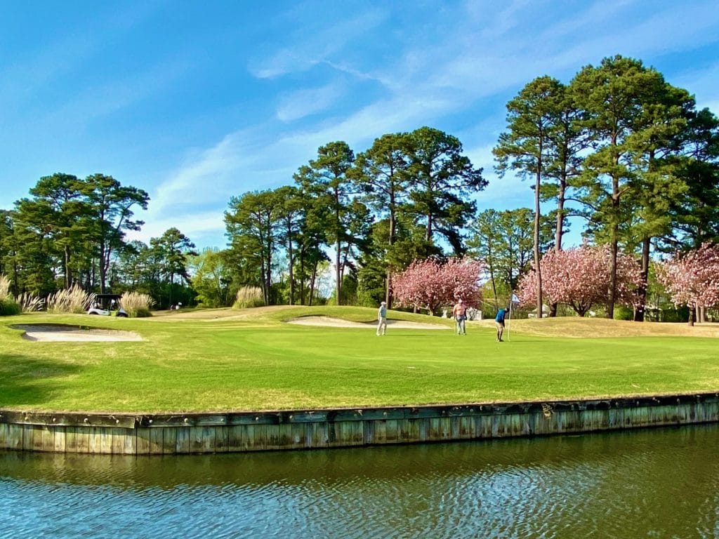 Playing Bide A Wee Golf Course? Here is what you should know for a really great day.