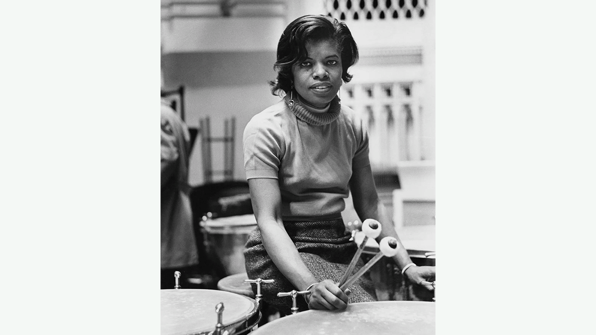 What were Elayne Jones biggest achievements? Discover the milestones of this pioneering timpanists career.