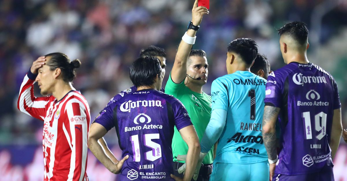 What are some Chivas vs Mazatlan score predictions looking like? (Our soccer experts give their latest thoughts and top betting picks for this clash)