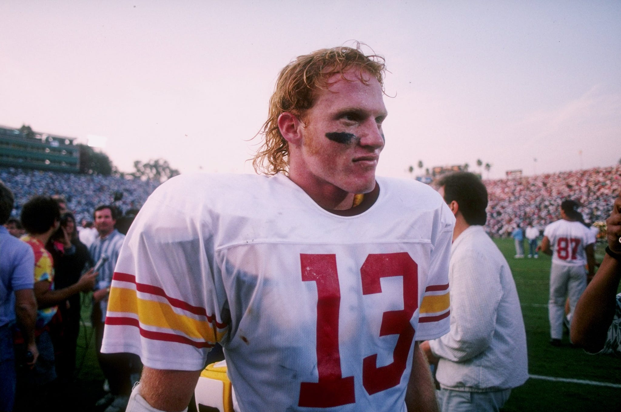 What made Gary Marinovich so famous? See his top award winning pictures and his interesting life story.