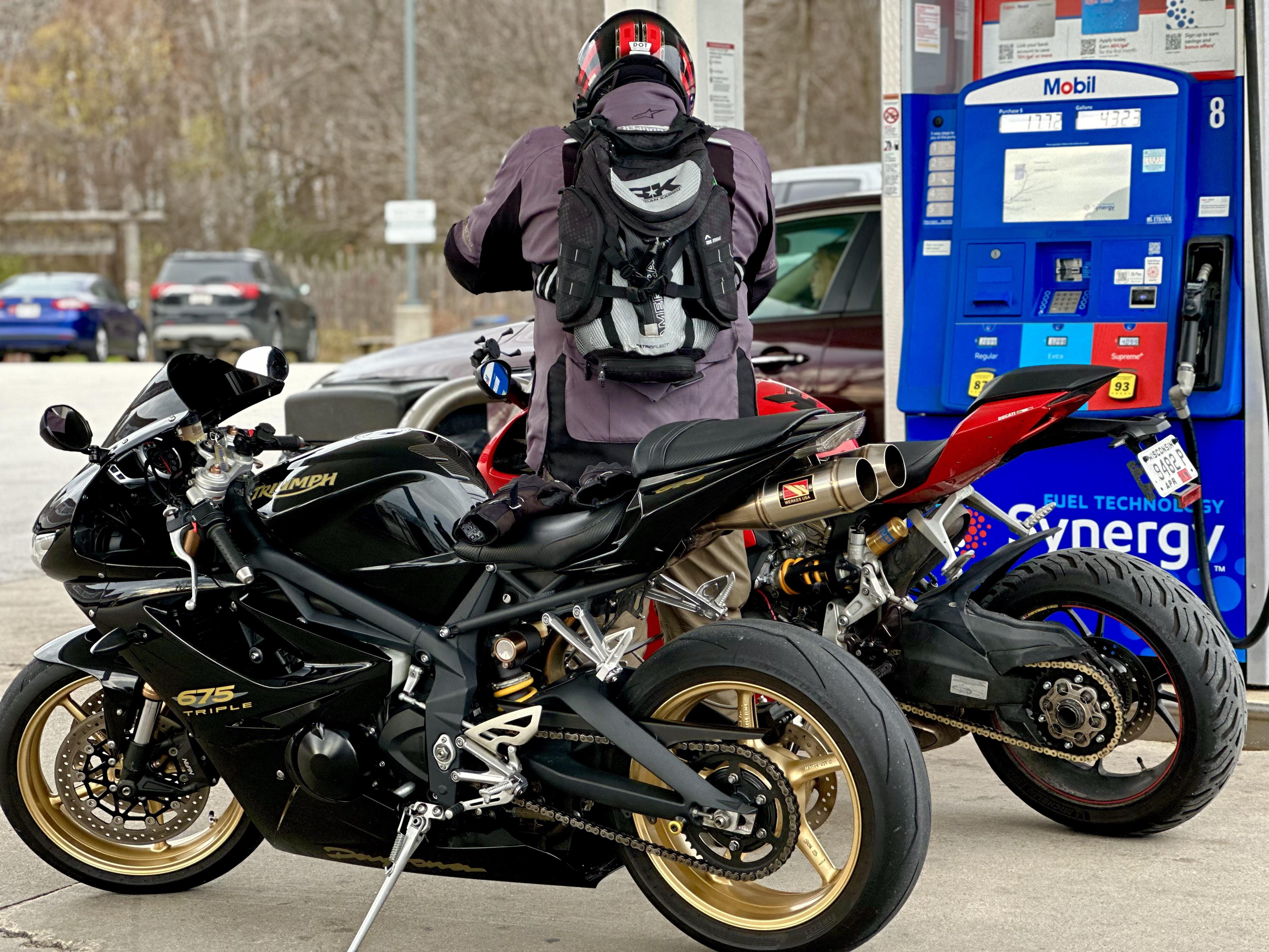 The 2011 triumph 675: Is it worth the money? (Find out if this classic sportbike is right for you)