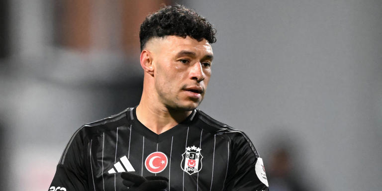 Famous Besiktas Managers: Stories of Success & Failure