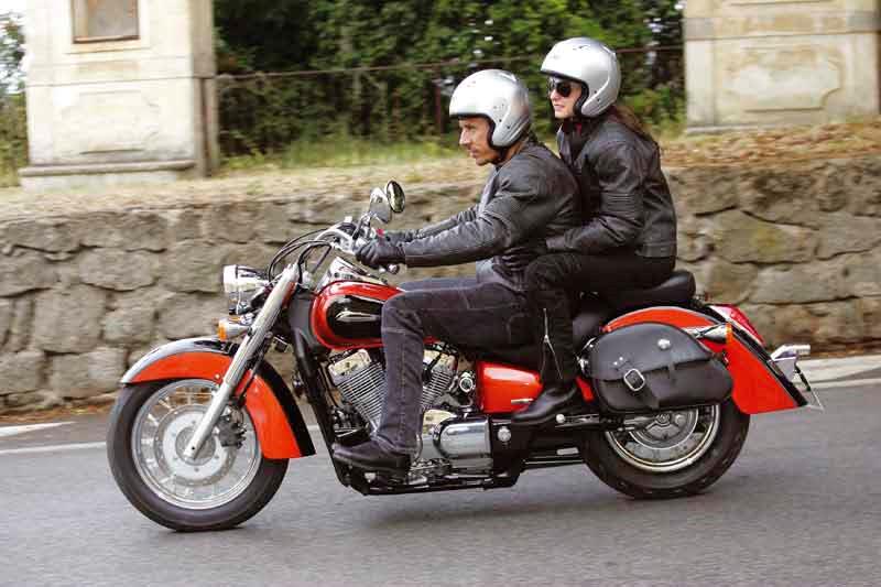 Unsure about 04 honda shadow 750 specs? Discover its horsepower, torque, and dimensions easily.