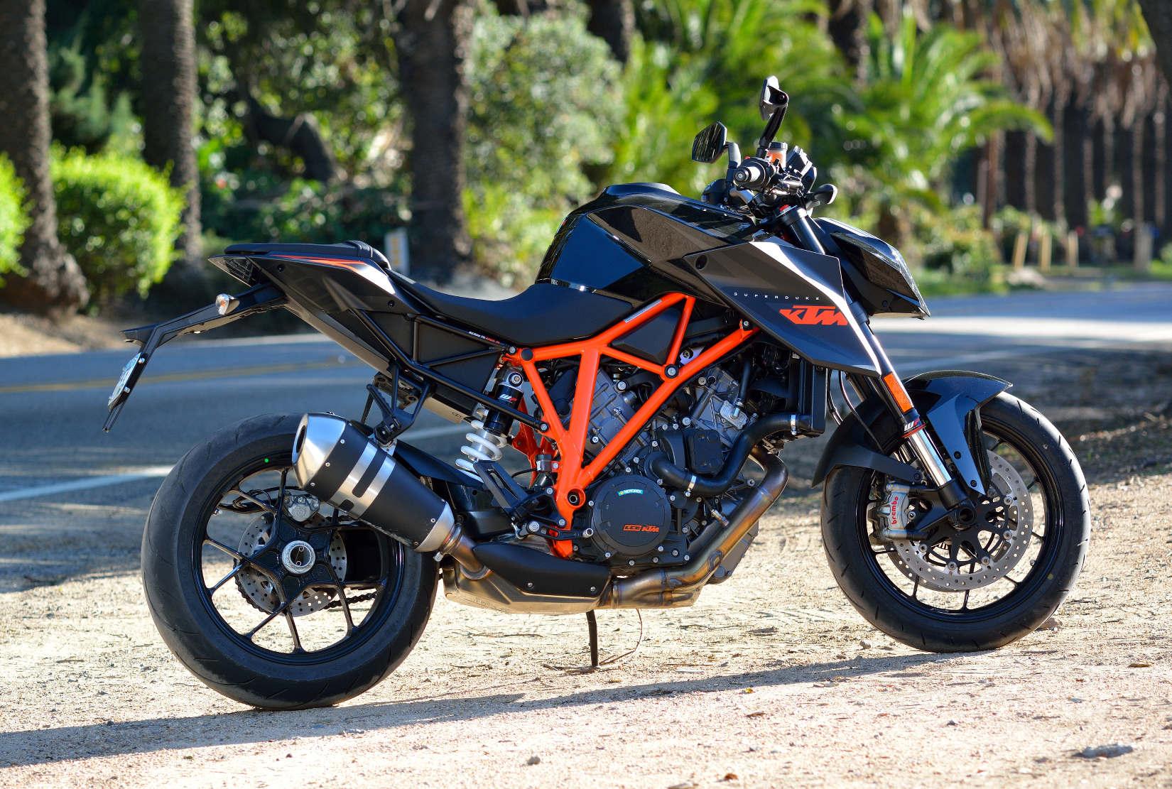 Curious about ktm duke 1290 r specs? You will want to see its top speed and power output.