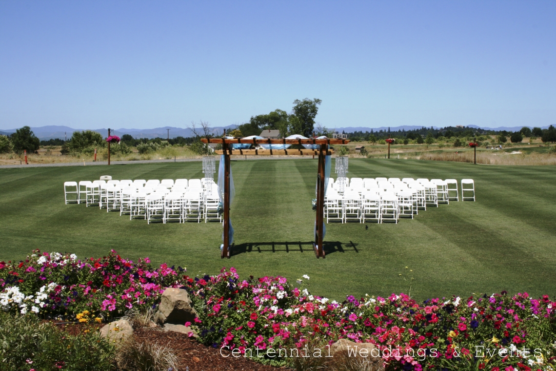 Planning your golf day at Centennial Golf Club Medford? Get the inside scoop for a truly memorable round.