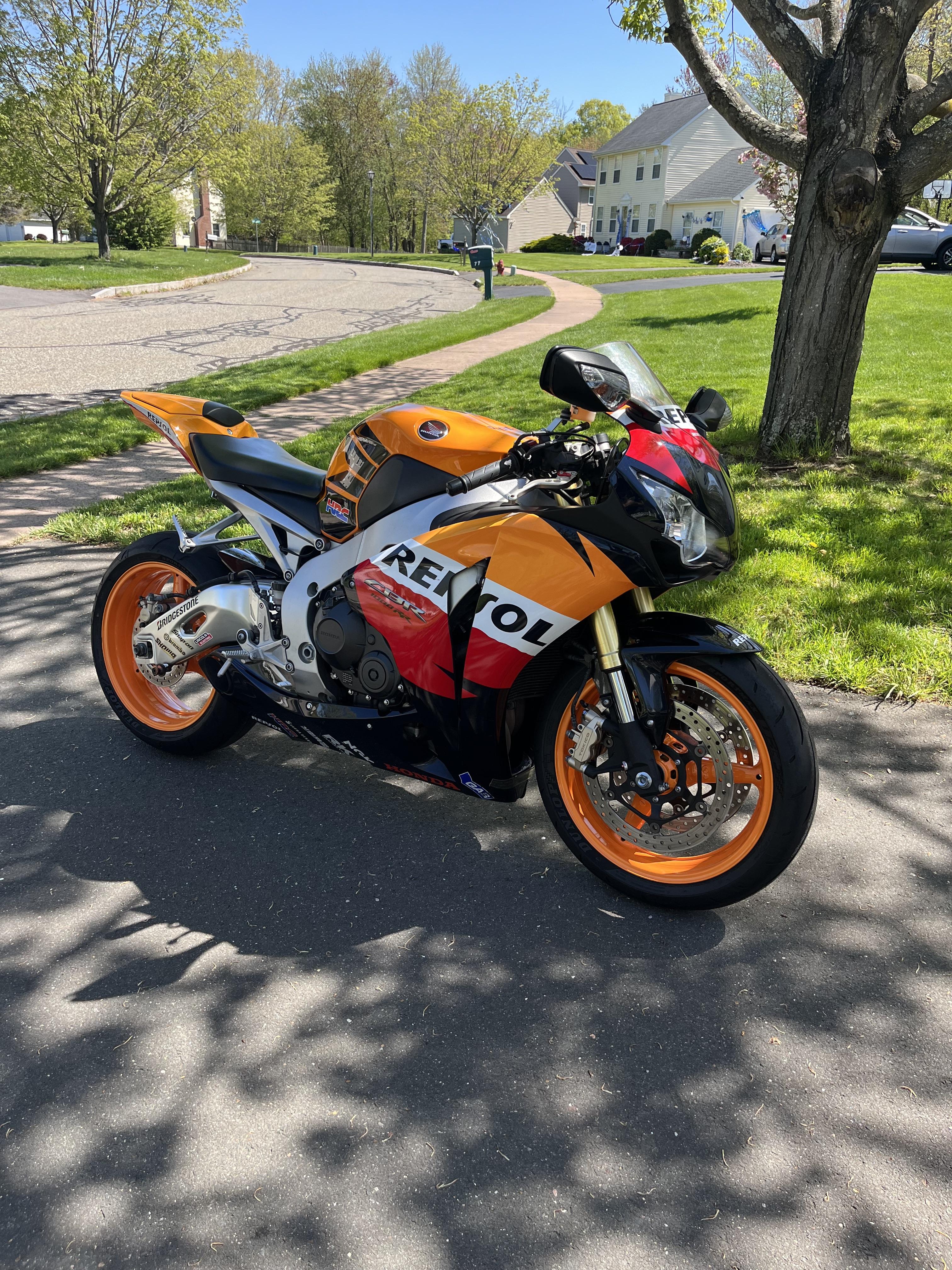 Want a Repsol motorbike? Find out which model is the best choice for your unique riding style!