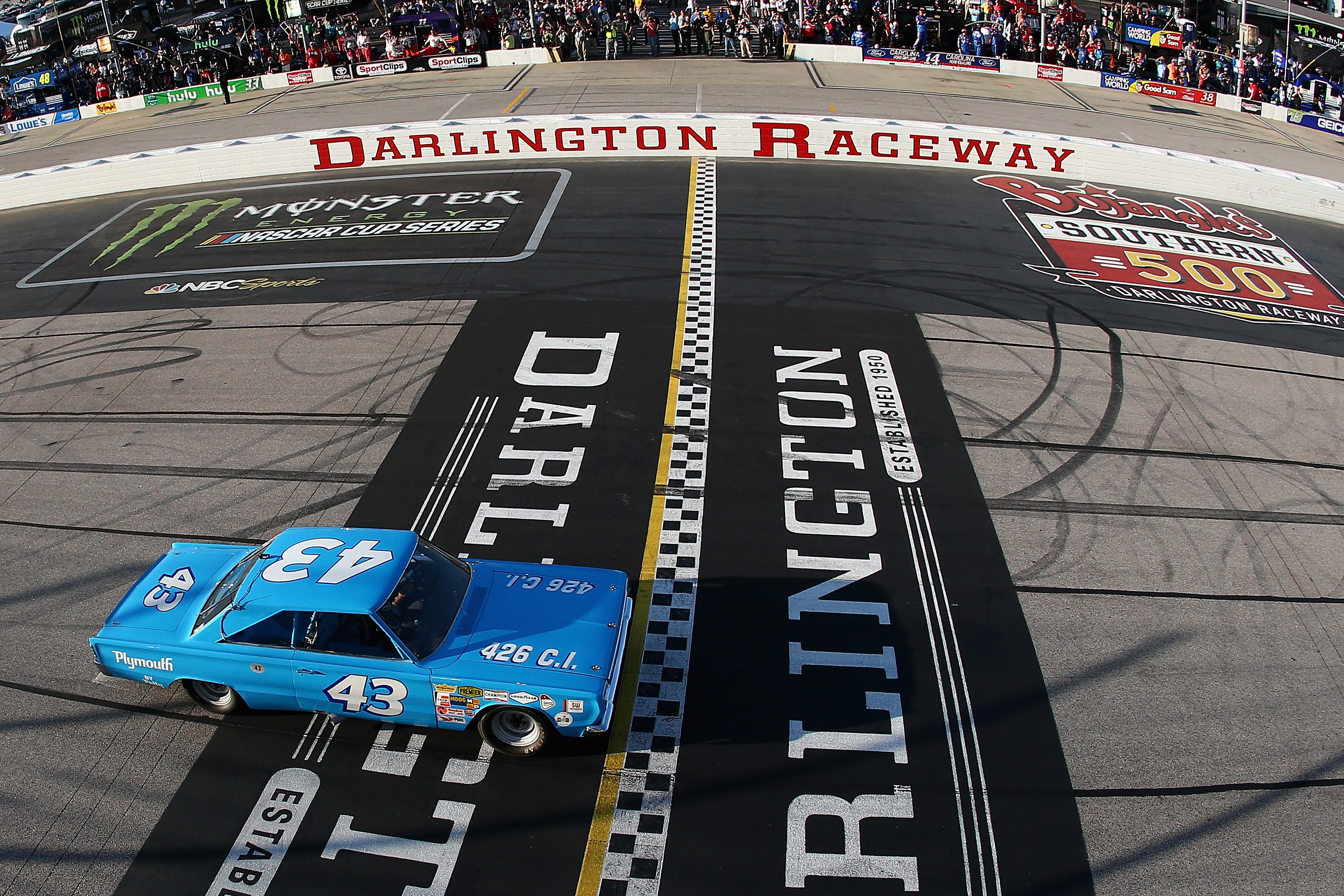 NASCAR Darlington Raceway winners: See the full list!
