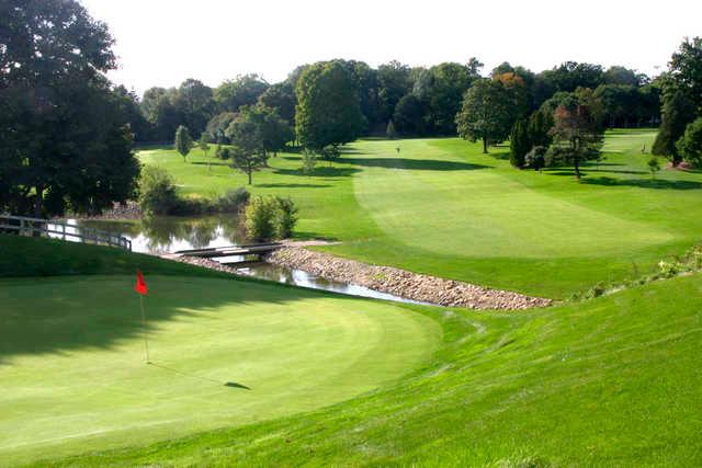 Thinking about Springdale Golf Course Birmingham? Read what other golfers say about their experience.
