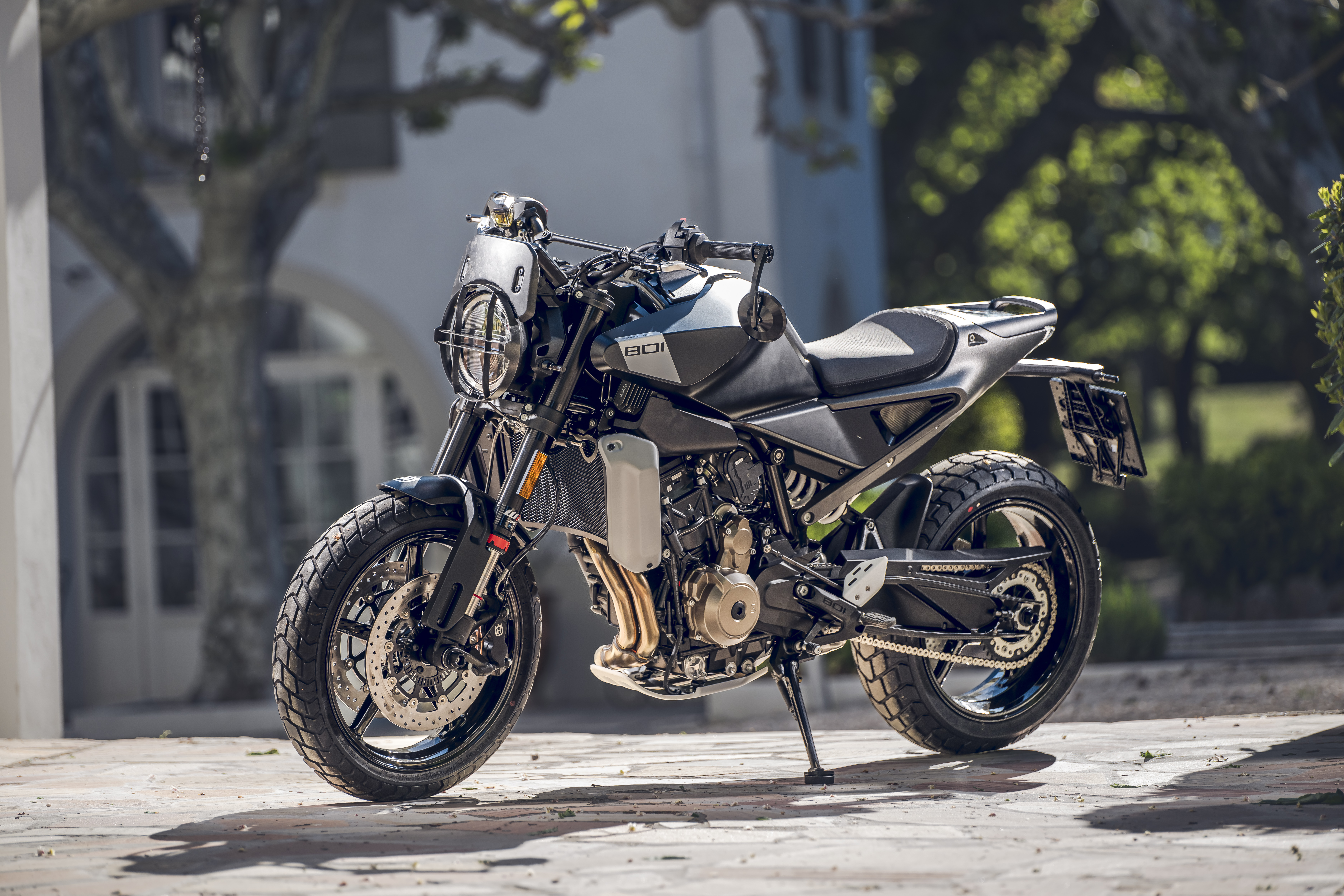 Svartpilen 801 a Good First Bike? Riding Tips for Beginners!